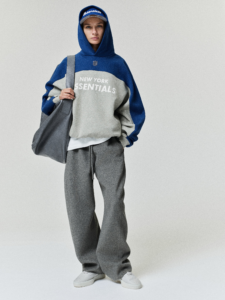 Essential Signature Giants 90s Relaxed Hoodie