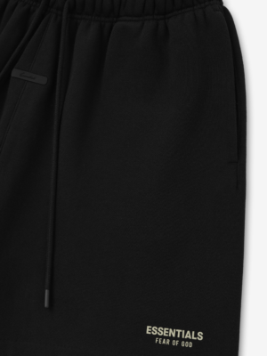 Essentials Classic FW26 Black Sweatshort