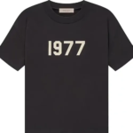 Czarna Koszulka Essentials 1977 Print